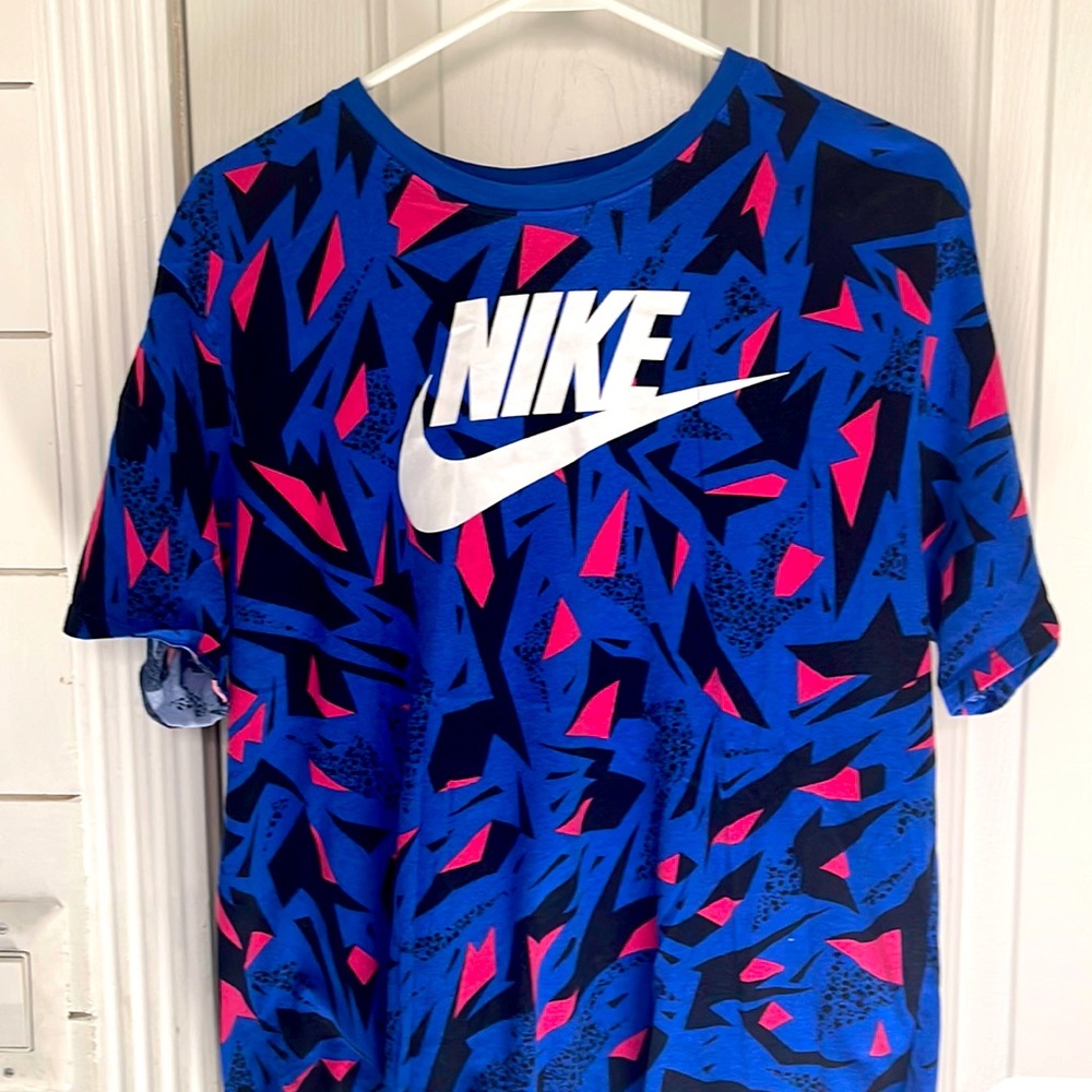 Nike retro t shirt great condition